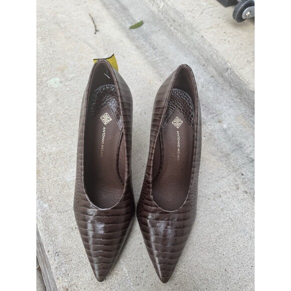 Shoes - Antonio Melani Brown Croc Embossed Pumps Heels size 8.5